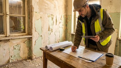 Renovierungsbedürftige Wohnung kaufen: Zustand, Kosten, Risiken in Österreich prüfen